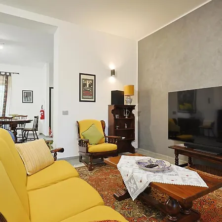 Scini By Rentbeat Daire *