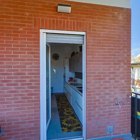 Scini By Rentbeat Apartman *