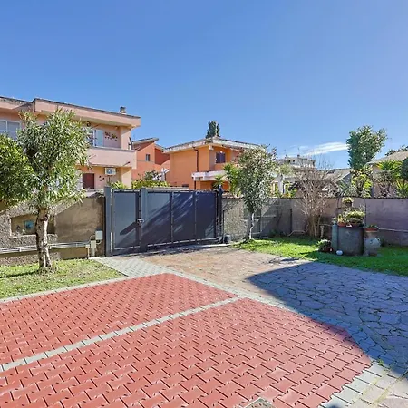 Apartman Scini By Rentbeat *